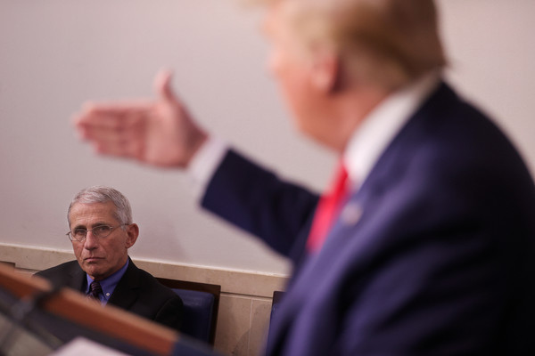 ▲▼白宮應對新型冠狀病毒特别小組關鍵成員安東尼•福奇(Anthony Fauci) 。（圖／　路透社）