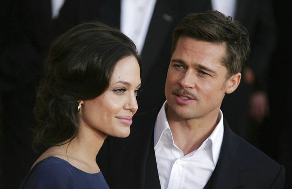 ▲▼布萊德彼特（Brad Pitt）和安潔莉娜裘莉（Angelia Jolie）。（圖／達志影像／美聯社）