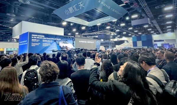 訂單達 3,000 台，2026 年開始交付！　小鵬攜「陸地航母」亮相 CES 2025