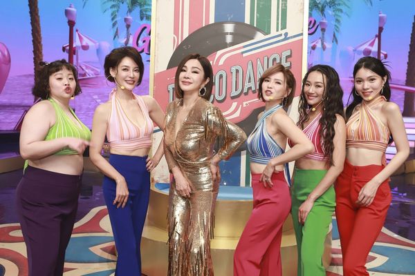 d8058533-1 ▲宮美樂(左起)、李沛綾、陳美鳳、胡嘉愛、王茉聿、余煊曈等一起熱舞。(圖/民視提供)