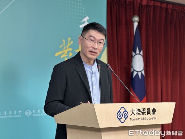 d8114514 ▲▼陸委會副主委、發言人梁文傑。(圖/記者蔡紹堅攝)