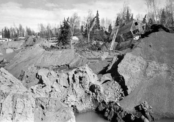 ▲▼1964年阿拉斯加大地震（Great Alaska Earthquake）。（圖／達志影像／美聯社）