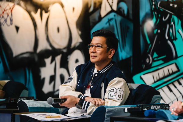 d8200843-1 ▲陳子鴻受邀擔任《大學聲》主席,他提醒選手,讓觀眾記住自己,是最重要的一件事。(圖/踢帕娛樂)