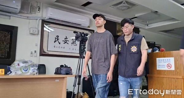 d8216426 ▲▼藝人陳大天、舞台劇演員黃博石移送北檢。(圖/記者陸運陞攝)