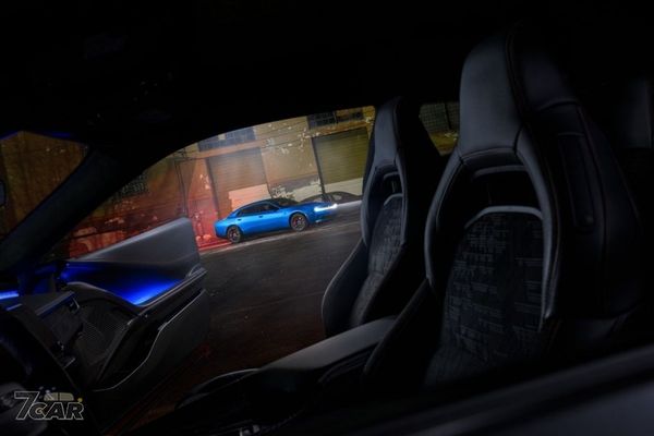Dodge Charger 家族擴編，全新四門 Daytona 電動肌肉車亮相