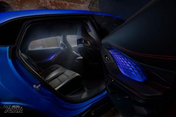 Dodge Charger 家族擴編，全新四門 Daytona 電動肌肉車亮相