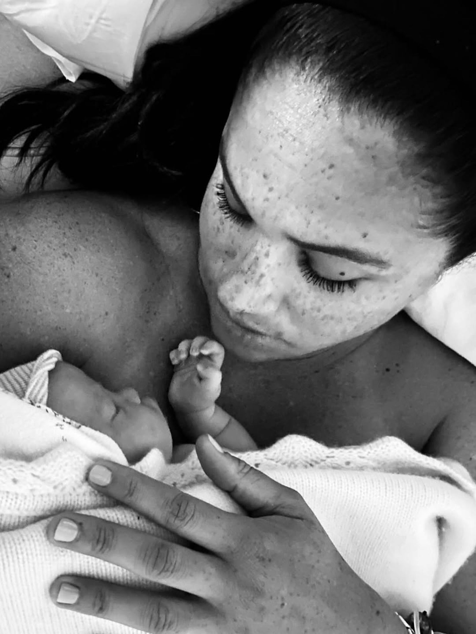 哈利王子女兒4歲生日！　梅根罕曝「清晰露臉照」：美麗的女孩