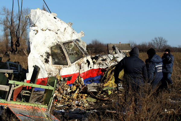 d6844267-1 ▲▼ 馬來西亞航空公司MH17班機2014年在烏克蘭上空遭到飛彈擊落,機上298人全數罹難。(圖/路透)