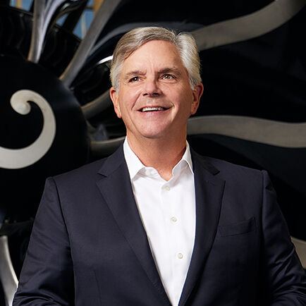 d8250970 ▲▼通用電氣(General Electric)執行長卡爾普(H. Lawrence Culp r.)。(圖/取自General Electric)