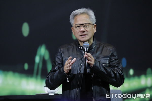 d8225512-1 ▲▼輝達創辦人暨執行長黃仁勳21日舉行國際記者會,面對五花八門的問題黃仁勳都耐心以對。(圖/記者湯興漢攝)