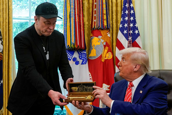 d8240484-1 ▲▼全球首富馬斯克(Elon Musk)正式卸下美國總統川普(Donald Trump)政府內的職務。(圖/路透)