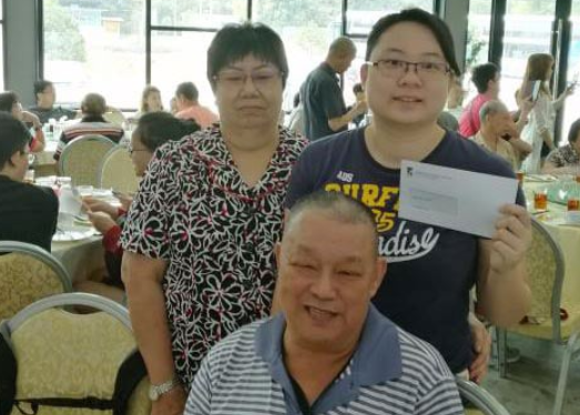 8306943-1 ▲▼憂拿不到遺產!星女40刀砍死養父。(圖/翻攝自新明日报)