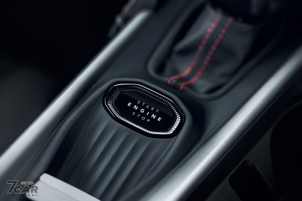 燃油、電動雙線制霸　2026 Dodge Charger 車系陣容曝光
