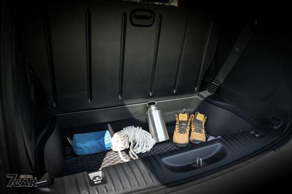 主打戶外探險需求　Chrysler 推出 Pacifica Grizzly Peak Concept