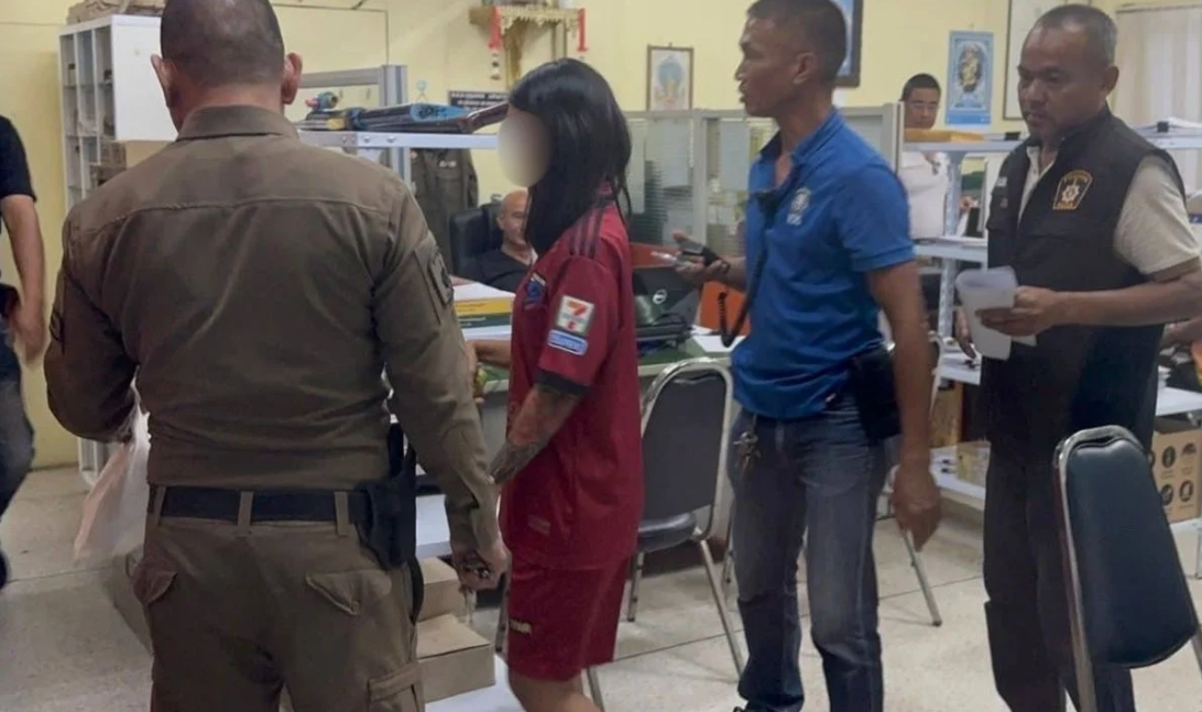 8368305-1 ▲▼泰女遭「撿屍性侵」怪餐廳未阻止 亂刀砍死無辜老闆娘 。(圖/翻攝自Facebook/Nonthawat Wisutthipat)