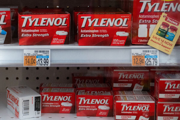 ▲▼ 全球常見非處方止痛藥「泰諾」（Tylenol）。（圖／路透）