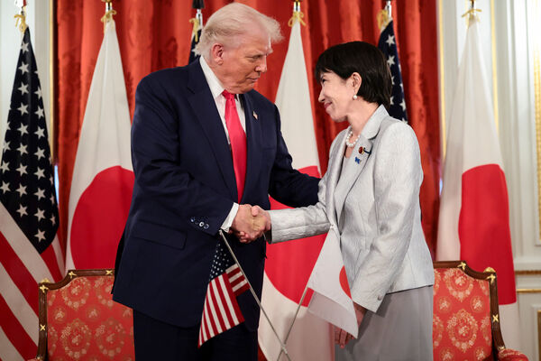 d8466001-1 ▲▼日本首相高市早苗28日與美國總統川普會面,雙方簽署兩項協議。(圖/路透)