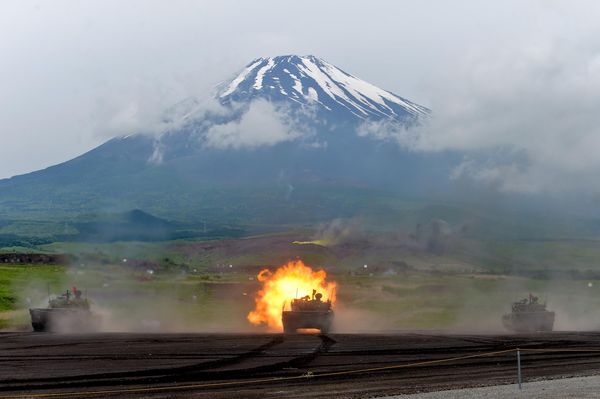 ▲▼日本陸上自衛隊在靜岡縣東富士演習場進行第67屆富士綜合火力演習。（圖／取自陸上自衛隊官網）
