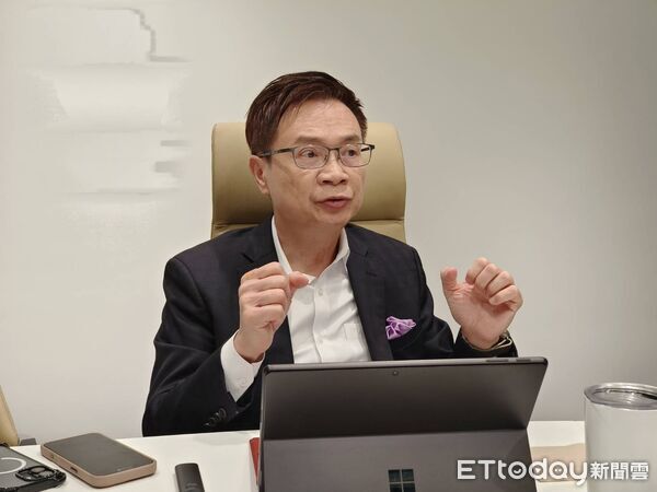 ▲黃志芳指出穩定幣有快、穩、準優勢。（圖／記者張佩芬攝）