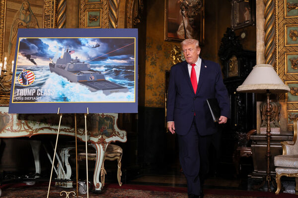 ▲▼美國總統川普宣布打造「川普級」（Trump class）戰艦。（圖／達志影像／美聯社）