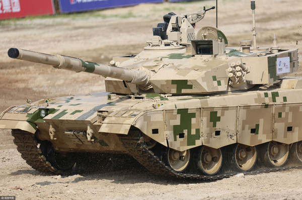 由中國北方工業公司研製生產的MBT-3000主戰坦克（又命名為VT-4）也是中國向出口市場投放的最先進主戰坦克。（圖／視覺中國CFP）