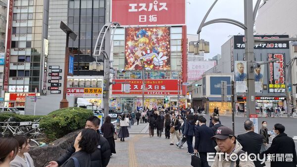▲▼ 日本街景,上野,人潮畫面,旅遊。（圖／記者劉維榛攝）