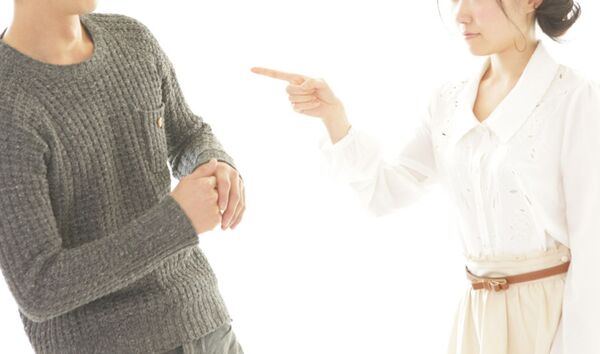 日本一名全職太太在丈夫退休前幾年才得知丈夫薪水縮水，且退休金非常少。（示意圖，photoAC）