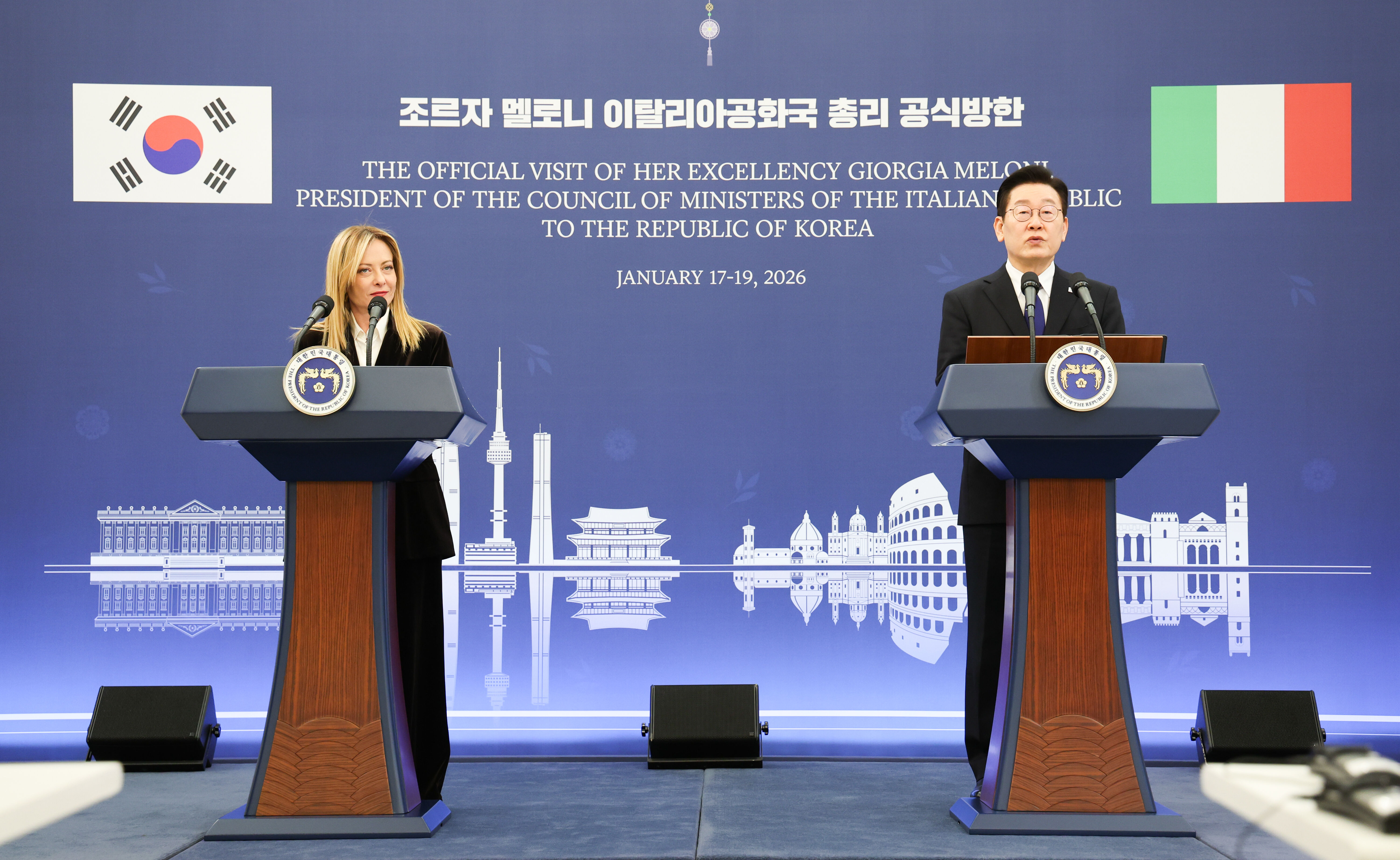 8588063 ▲▼義大利總理梅洛尼出訪南韓,與南韓總統李在明在青瓦台進行會談。(圖/達志影像)