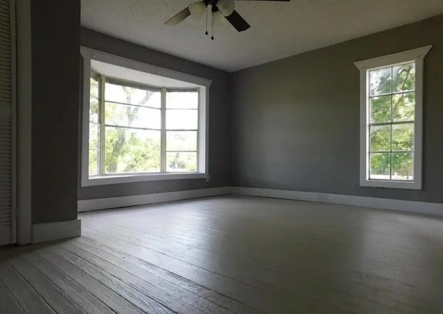 ▲▼全家看房！孩子崩潰哭鬧拒住　母改買別間「幾年後驚覺躲過死劫」。（圖／翻攝Reddit）