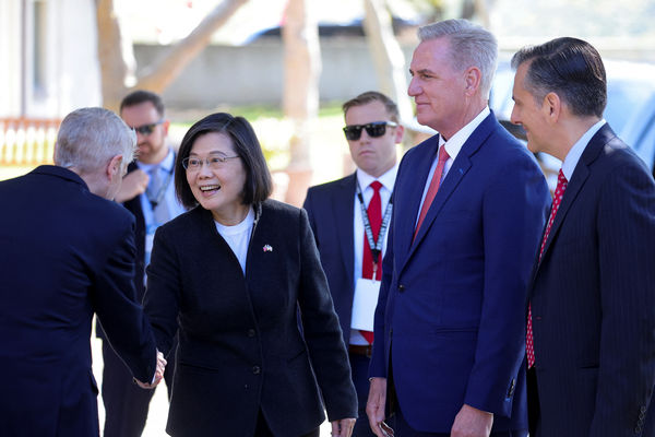 d6942208-1 ▲▼台灣總統蔡英文會見美國眾議院議長麥卡錫(Kevin McCarthy)。(圖/路透)