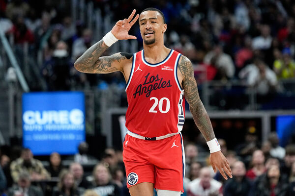 ▲快艇柯林斯寫下NBA難得一見神紀錄，幫助球隊逆轉勝活塞。（圖／達志影像／美聯社）