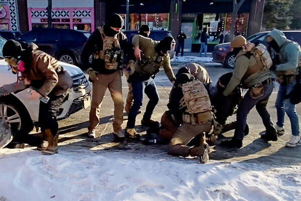 ▲▼ 美國明尼蘇達州明尼阿波利斯市37歲退伍軍人醫院重症護理師普雷蒂（Alex Pretti）24日在街頭遭邊境巡邏隊人員射殺身亡。（圖／路透）