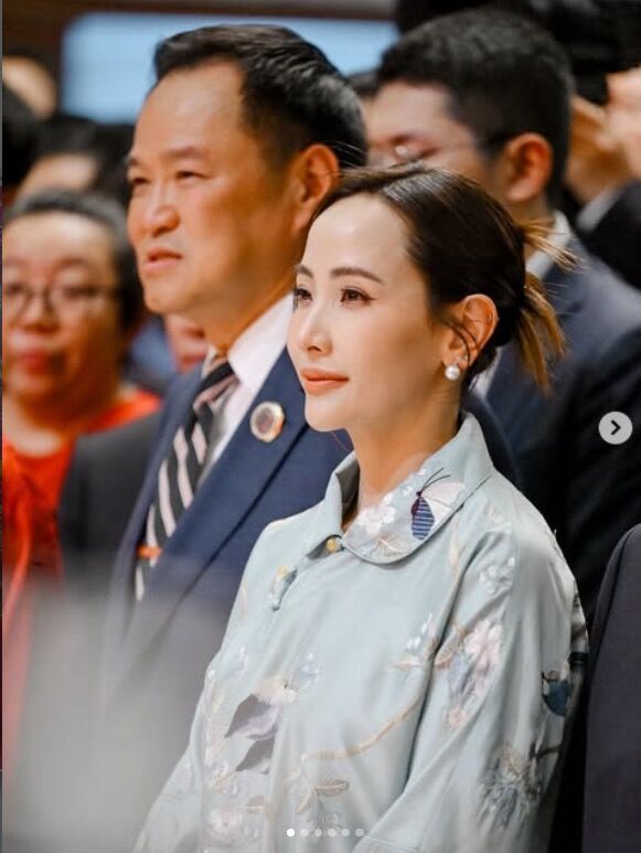 8626374-1 ▲▼泰看守總理阿努廷與小20歲女友塔納農(Thananon Niramit)結婚。(圖/翻攝IG/jaa.thananon)