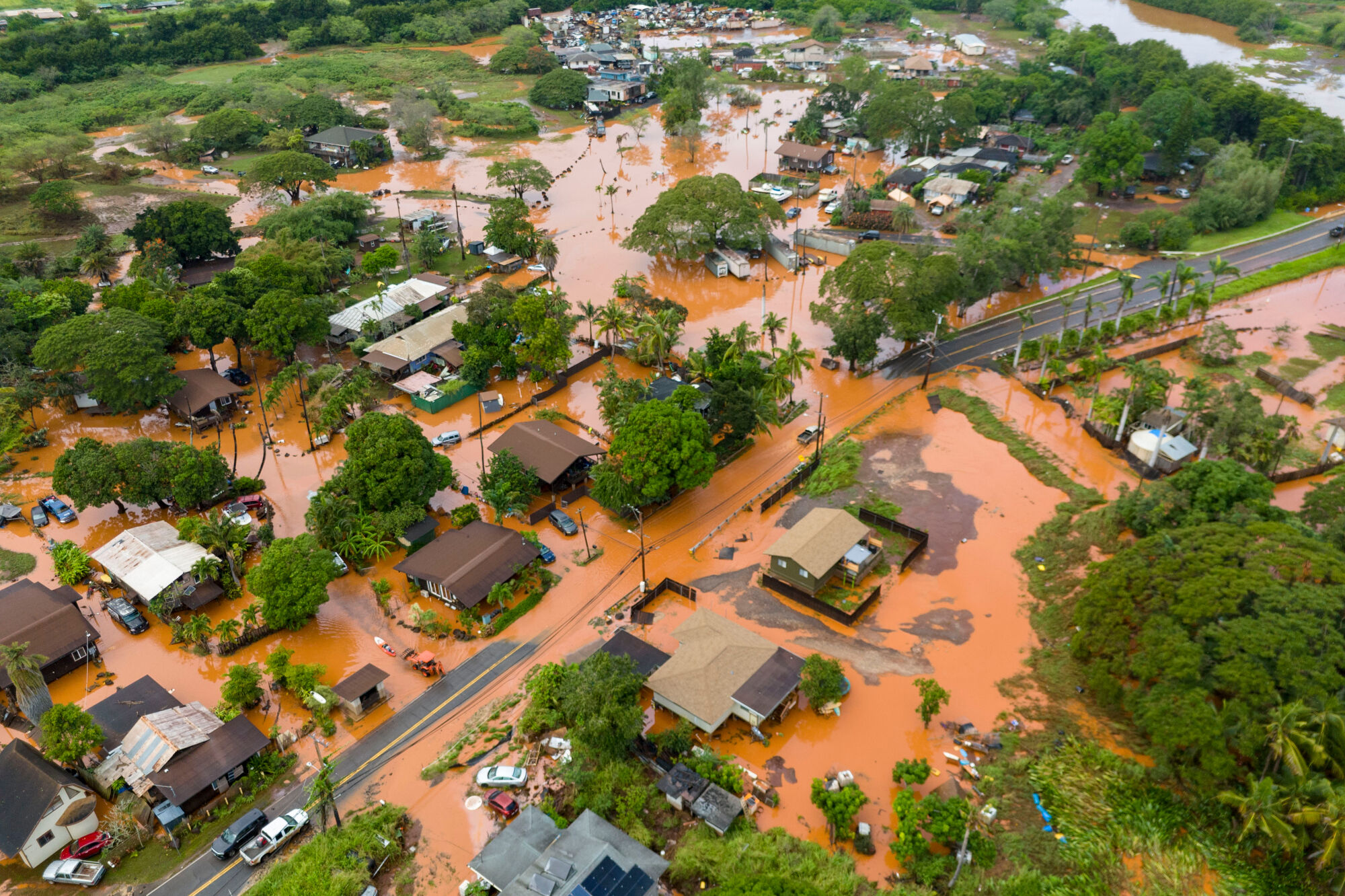 ▲▼美國夏威夷暴雨成災，5500人被要求撤離。（圖／達志影像／美聯社）