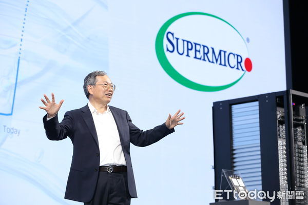 d7684942-1 ▲▼美商超微電腦共同創辦人暨執行長梁見後。(圖/記者湯興漢攝)