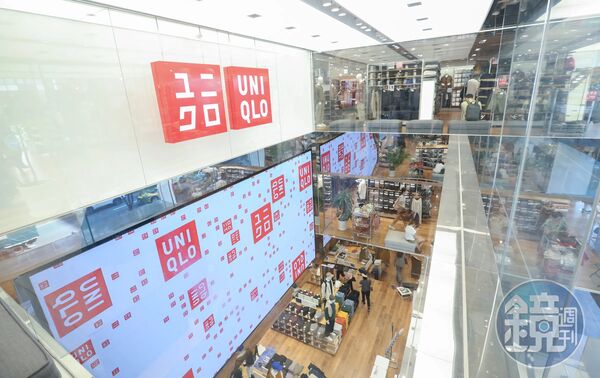 d8613009 UNIQLO首家門市開幕曾發送紀念棉T,多年後連官方內部都無存貨。(示意圖,本刊資料照)