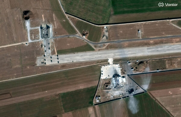d8645132-1 ▲▼美伊衝突,衛星影像顯示,3月2日,伊朗喬卡巴爾克(Choqa Balk-e)無人機基地遭到破壞。(圖/路透)