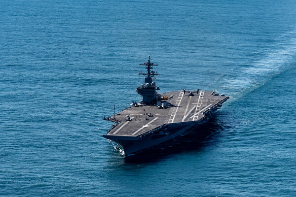▲▼ 美國航空母艦「喬治布希號」（USS George H.W. Bush） 。（示意圖／達志影像／美聯社）