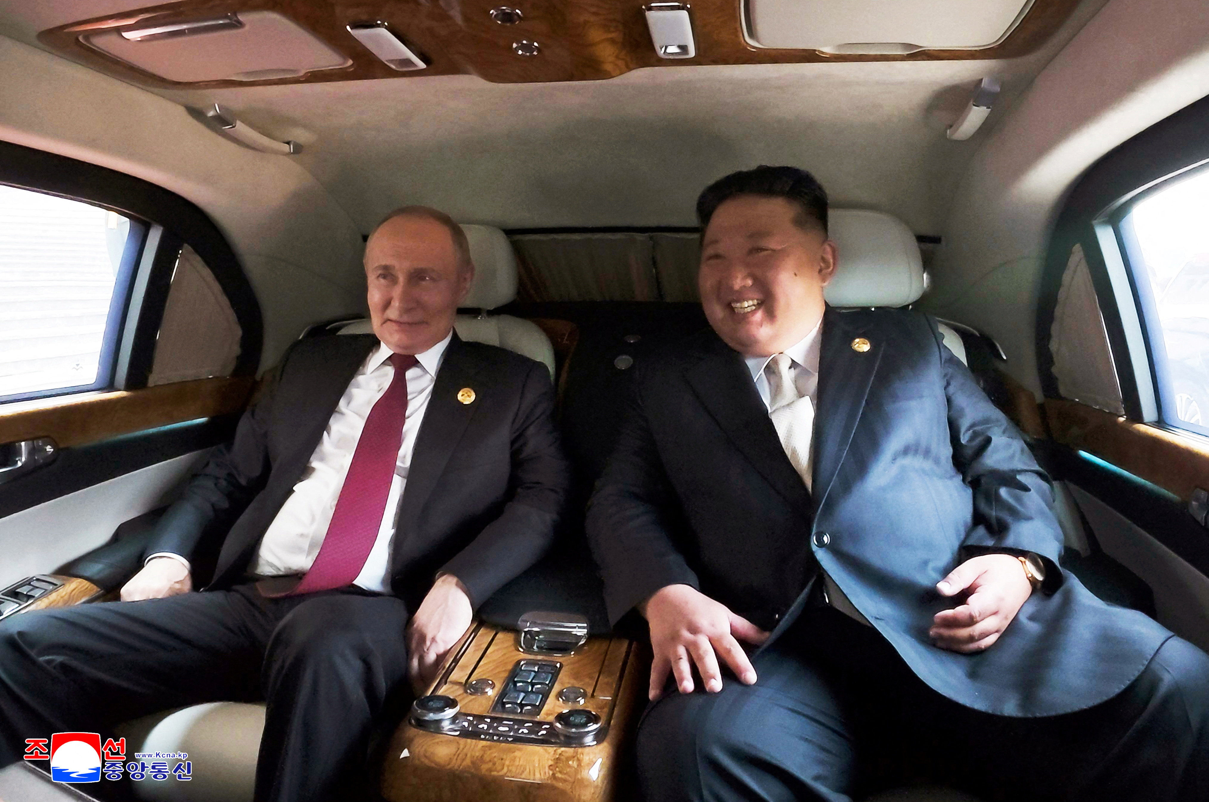 ▲▼北韓媒體刊出金正恩、普丁共乘專車的照片，不過俄媒並未刊出。（圖／路透）