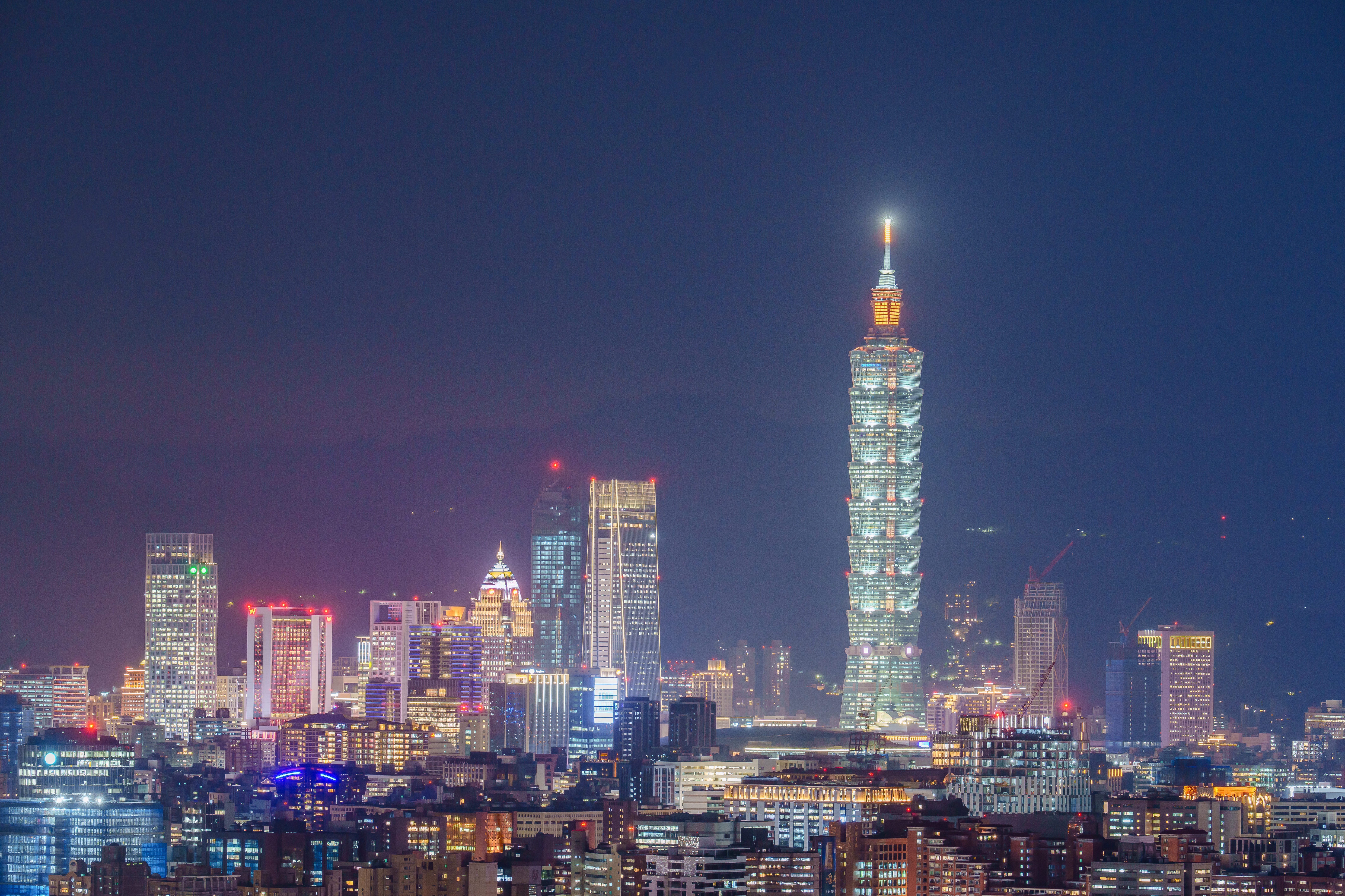 8621493-1 ▲▼由台北101大樓所構成的天際線。(圖/達志影像/美聯社)