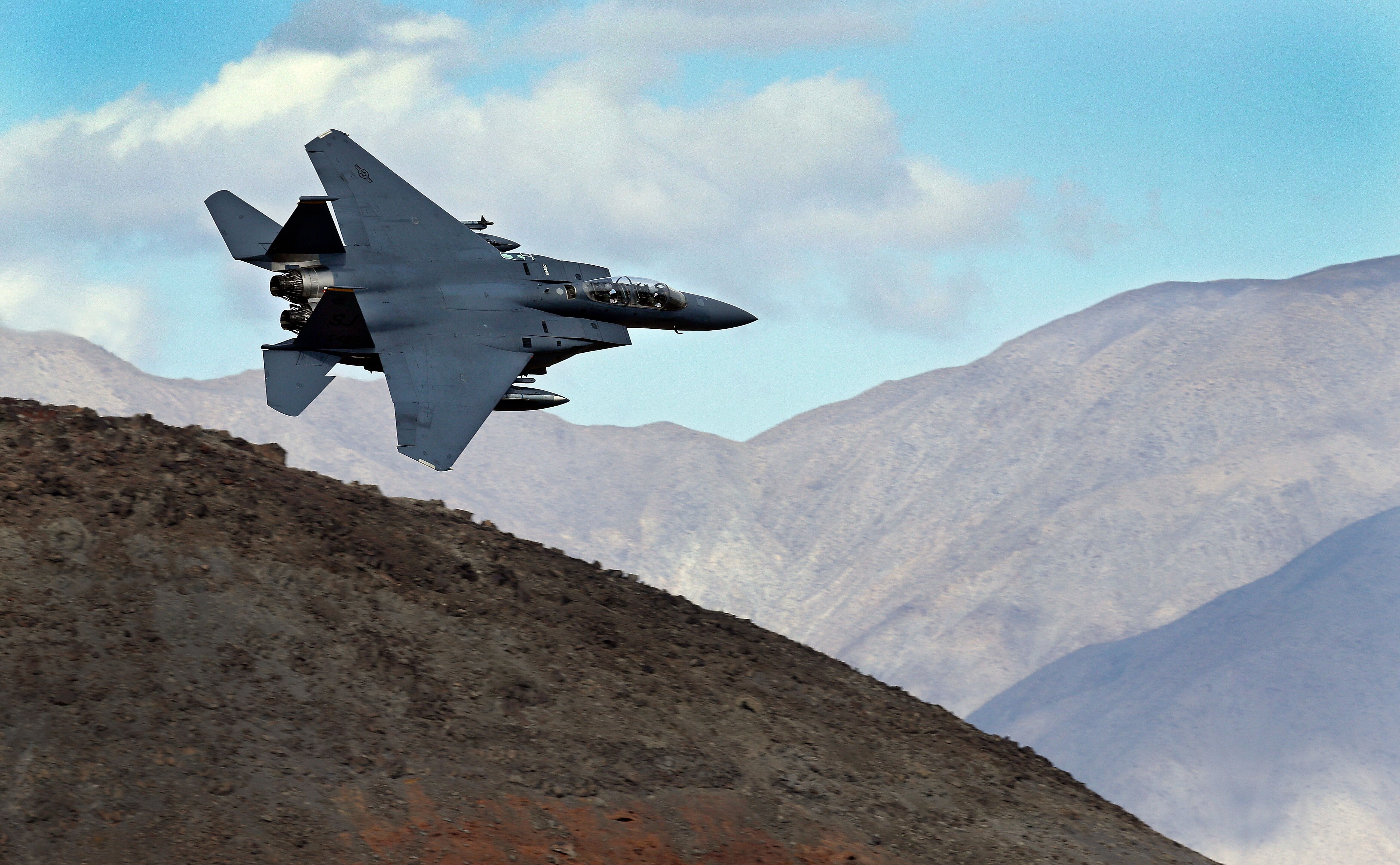 ▲▼　F-15E「打擊鷹」戰機（Strike Eagle）。（圖／達志影像／美聯社）