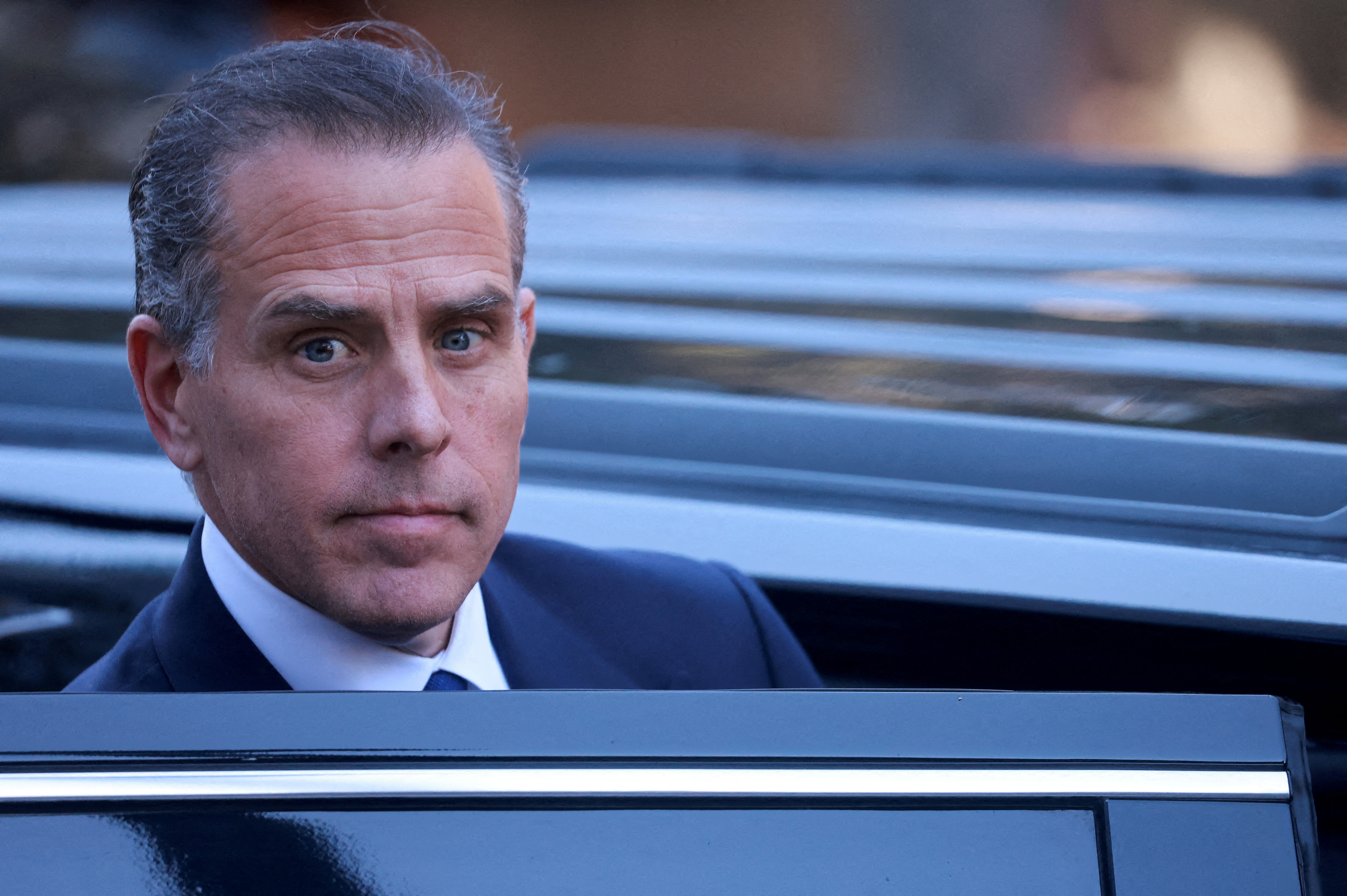 8694754-1 ▲▼美國前總統拜登之子亨特離開位於洛杉磯的聯邦法院。(圖/路透)