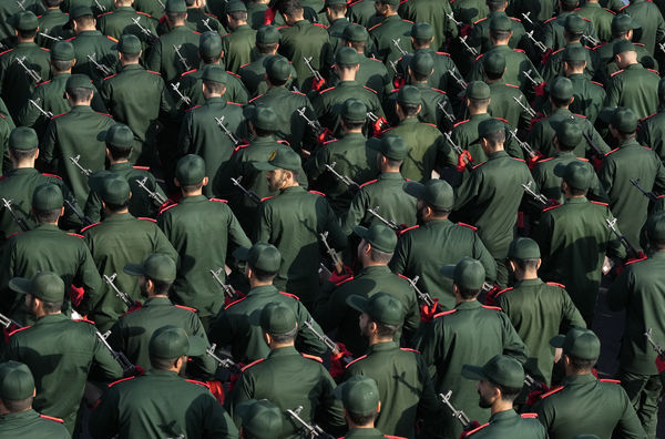 d7860759-1 ▲▼ 伊朗精銳部隊伊斯蘭革命衛隊(IRGC)。(圖/達志影像/美聯社)