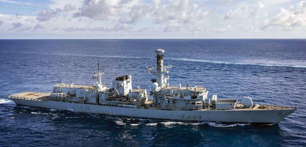 ▲▼美軍伯克級驅逐艦希金斯號（USS Higgins）航行台海 。（圖／翻攝X）