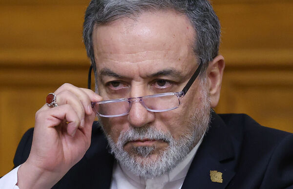 d8577501-2 ▲▼ 伊朗外交部長阿拉奇(Abbas Araghchi)。(圖/達志影像/美聯社)