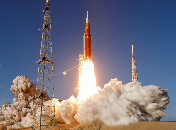 d8685547-1 ▲▼美國國家航空暨太空總署(NASA)載人繞月任務「阿提米絲2號」(Artemis II)獵戶座(Orion)太空船。(圖/路透)
