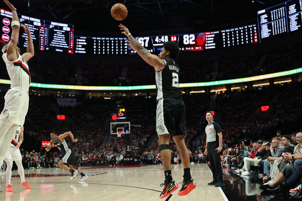 ▲馬刺本季選秀榜眼哈波，寫下NBA季後賽首見新秀神紀錄。（圖／路透）