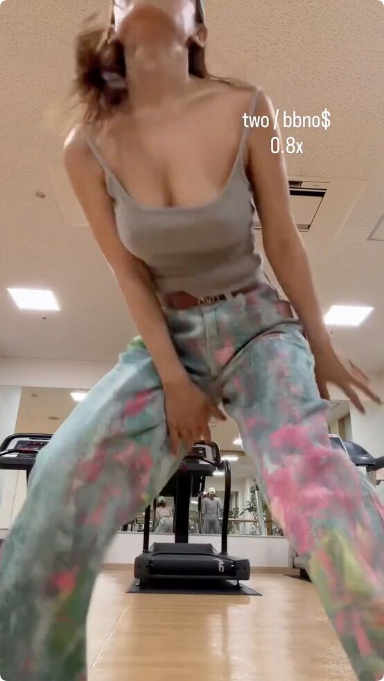 ▲▼日本大尺度網紅兼寫真女星 Macca。（圖／翻攝IG／bbno$）