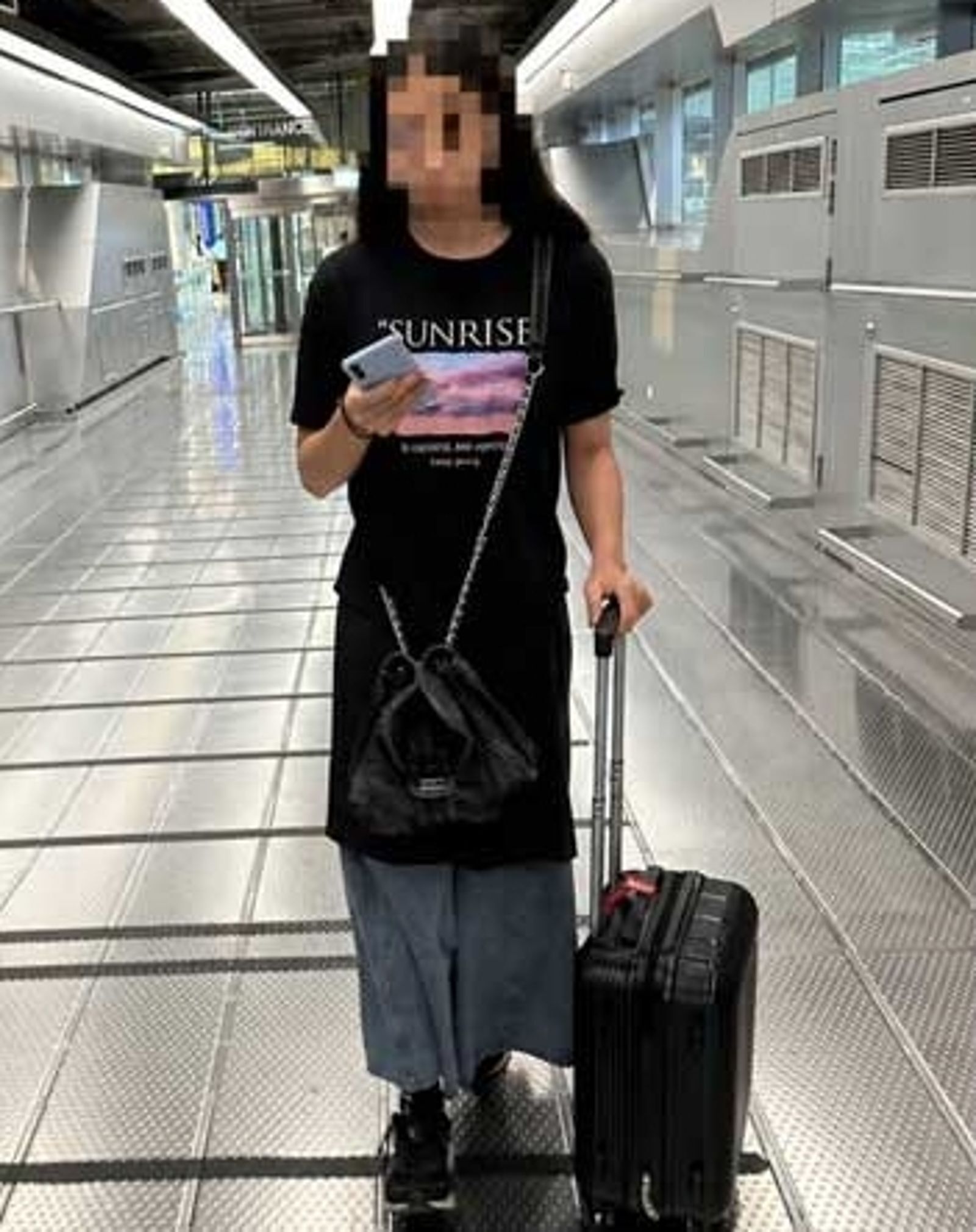 8721945-1 全身纏繞「30隻印度星龜」 19歲台女走私行跡詭異!泰國機場闖關被逮