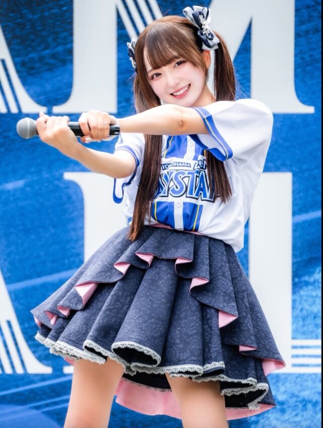 8722306 ▲▼女團「rough×laugh」成員日比野芽奈。(圖/翻攝Threads)